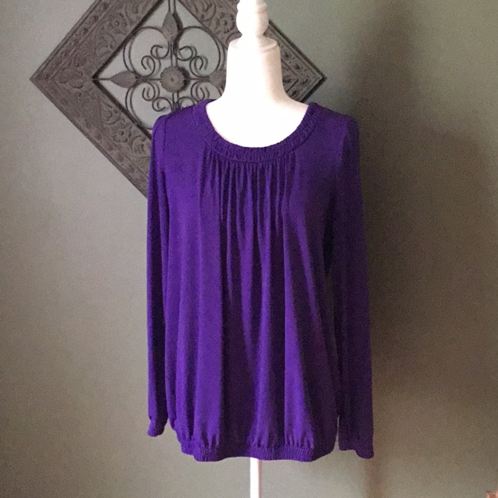 Daisy Fuentes purple blouse